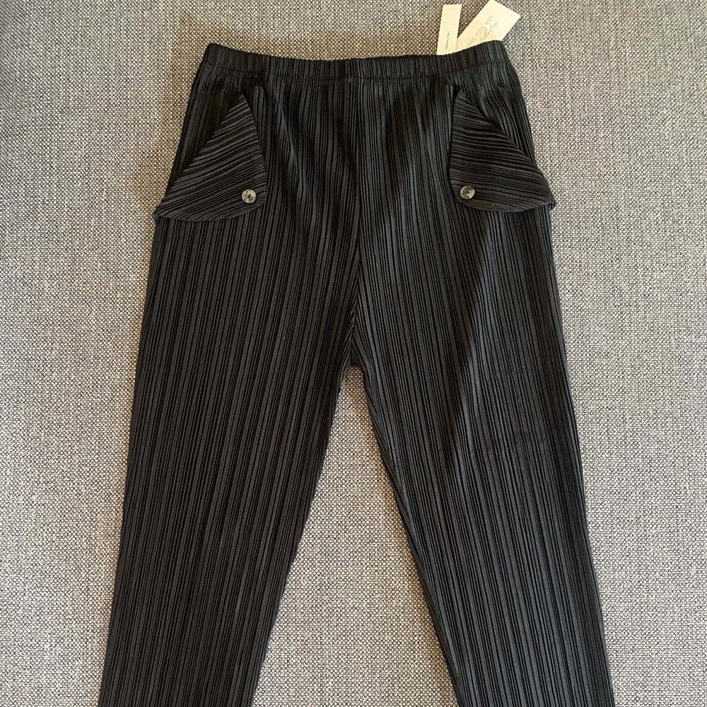 Nothing Fits But maternity pants NEW